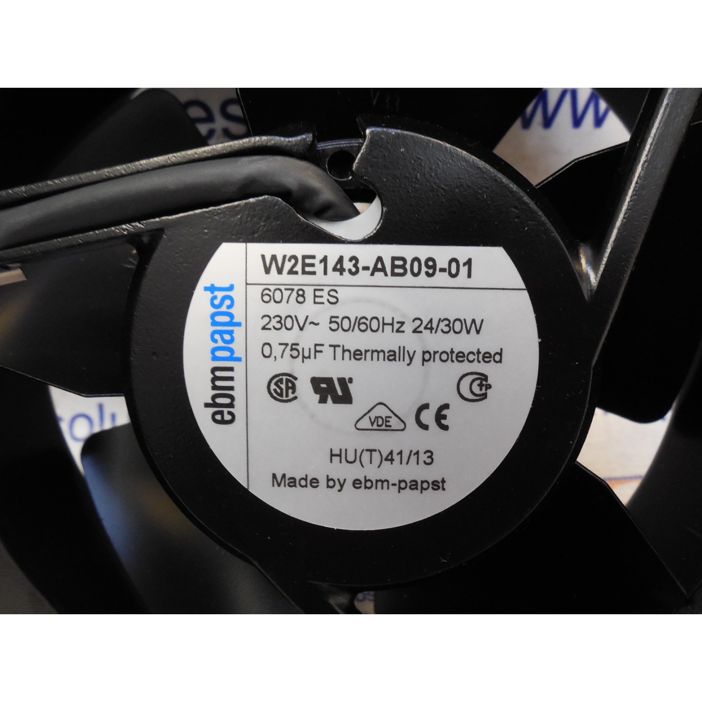 VENTILADOR EBMPAPST (W2E143-AB09-01.