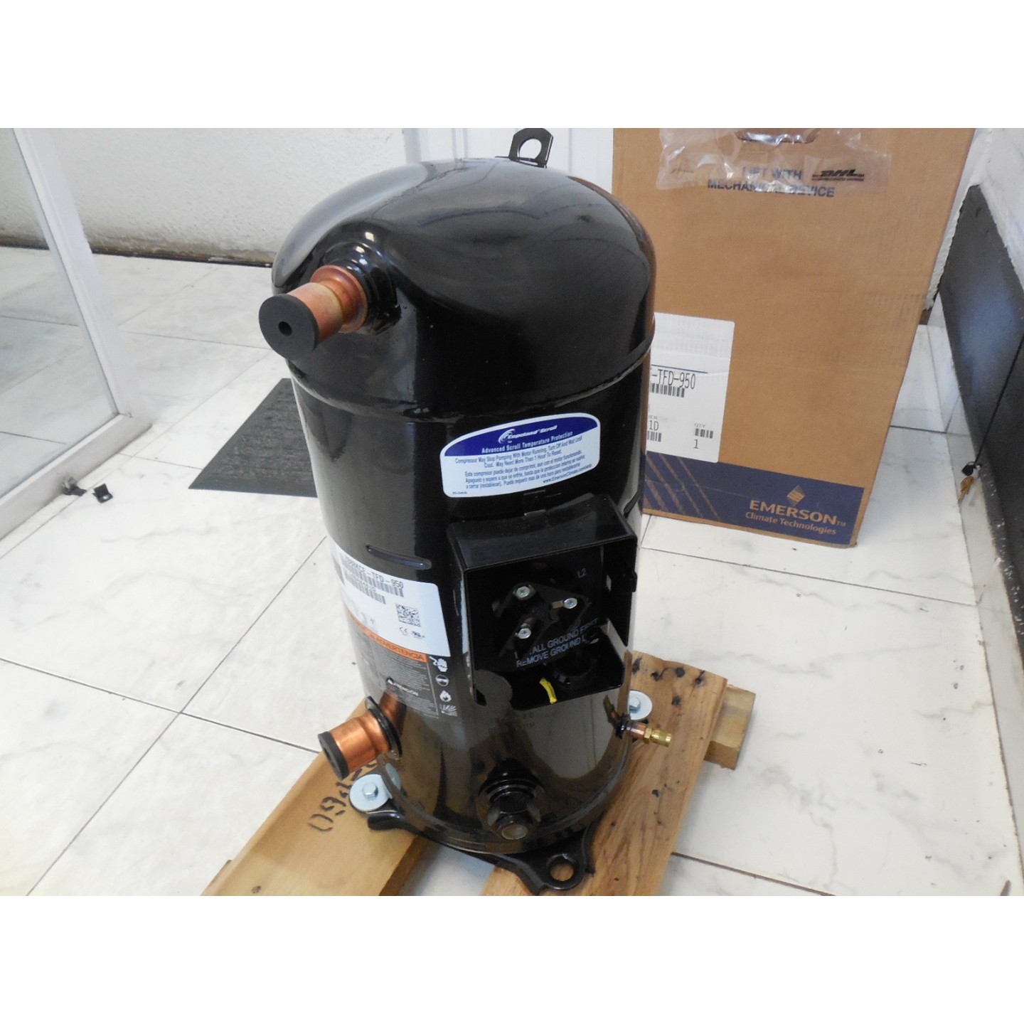 EMERSON ZB88KC-TFD COMPRESOR