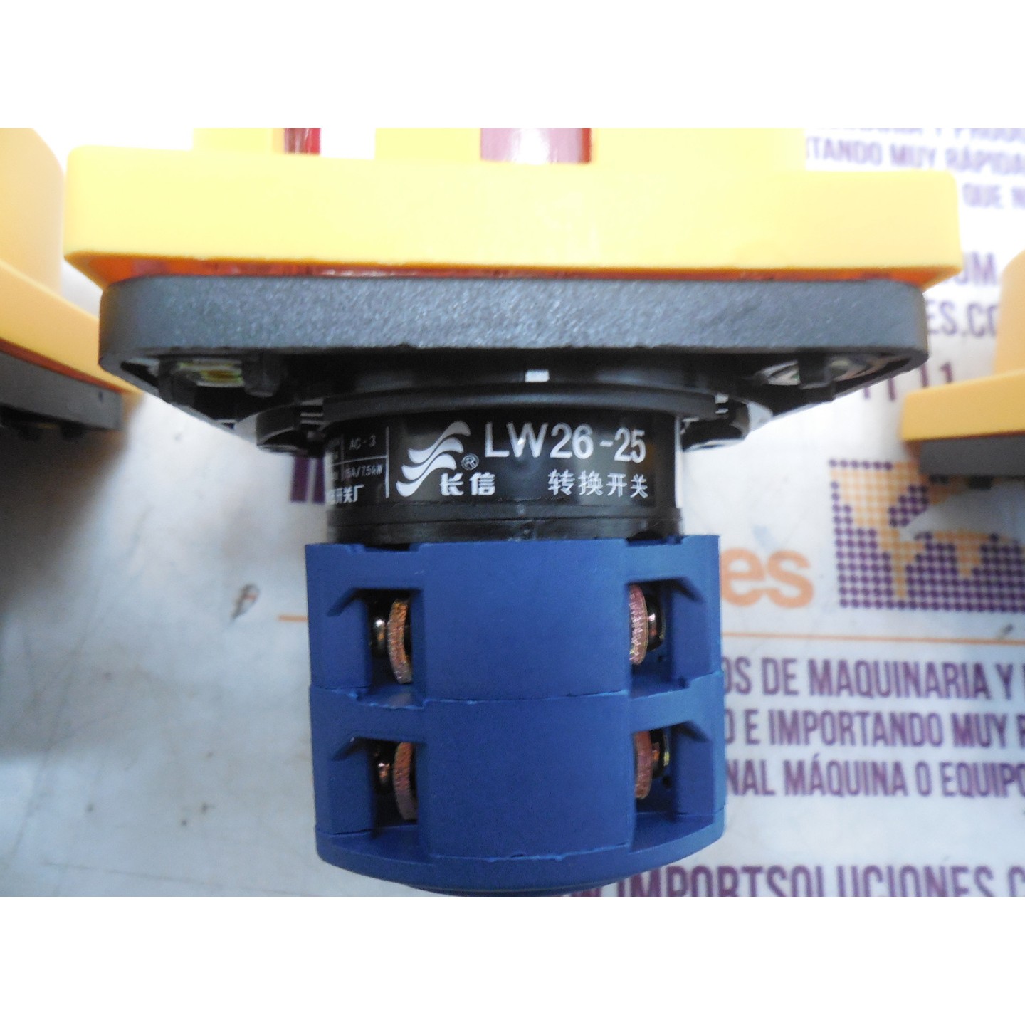 SELECTOR TRIFASICO ANDELI LW26GS-25/04