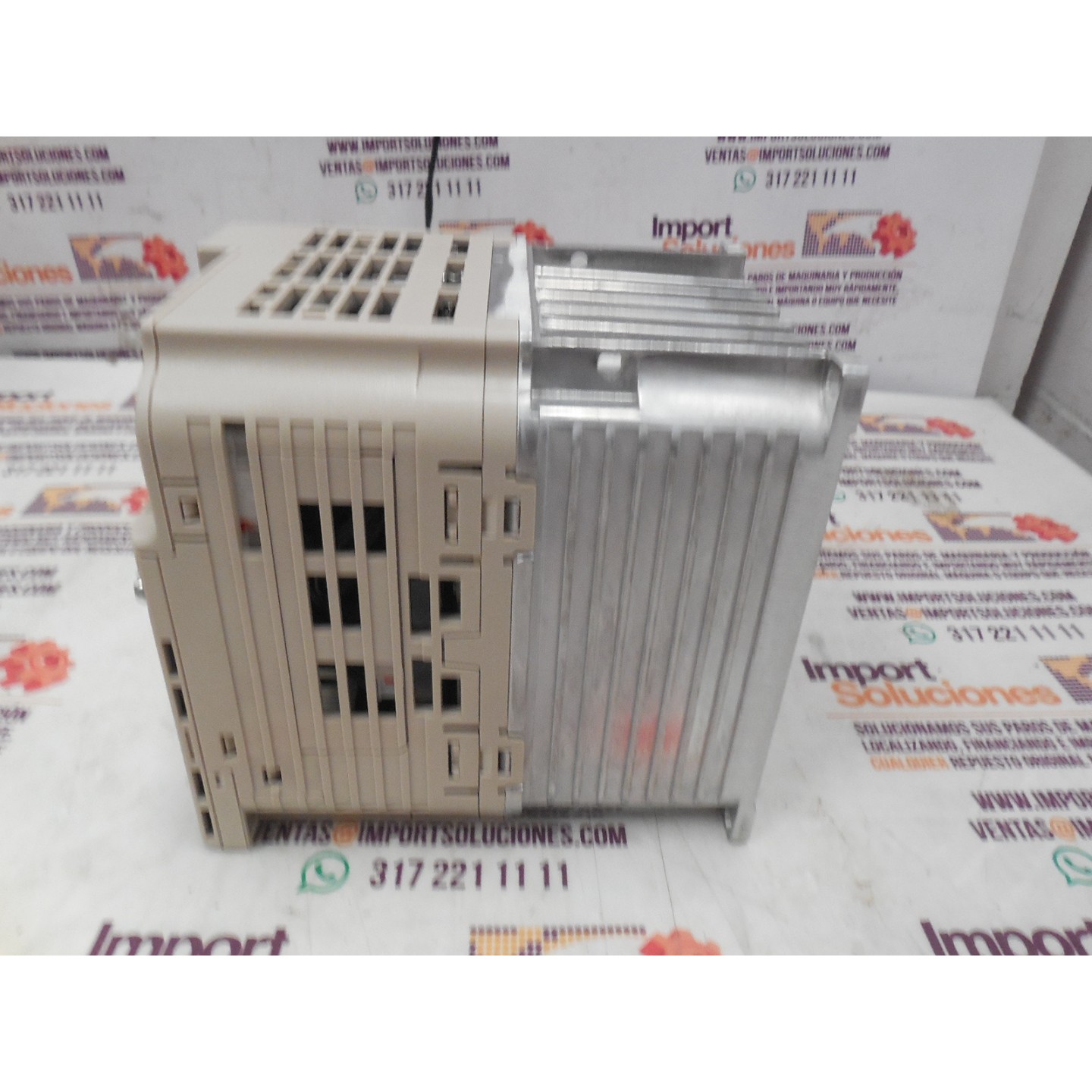 YASKAWA CIMR-JU4A0004BAA VARIADORES