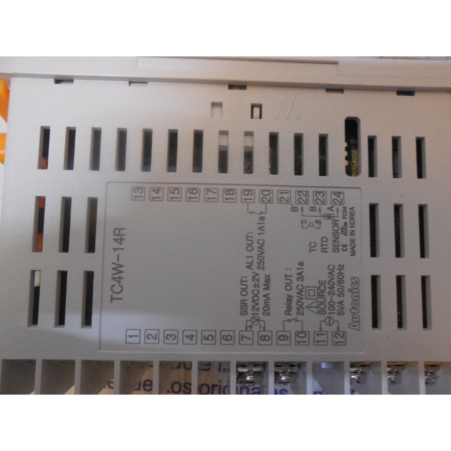 AUTONICS TC4W-14R IND. PLASTICOS