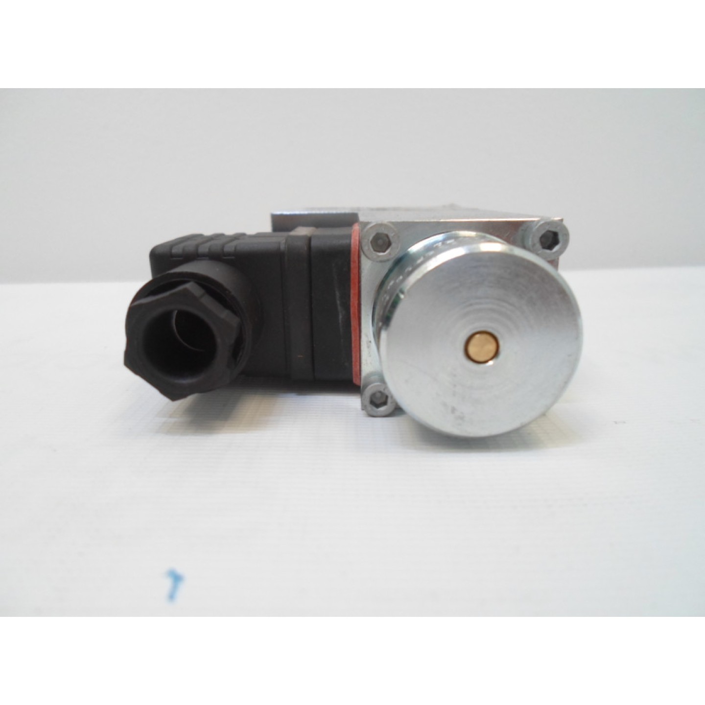 TEREX	32409240	VALVULAS	Valves