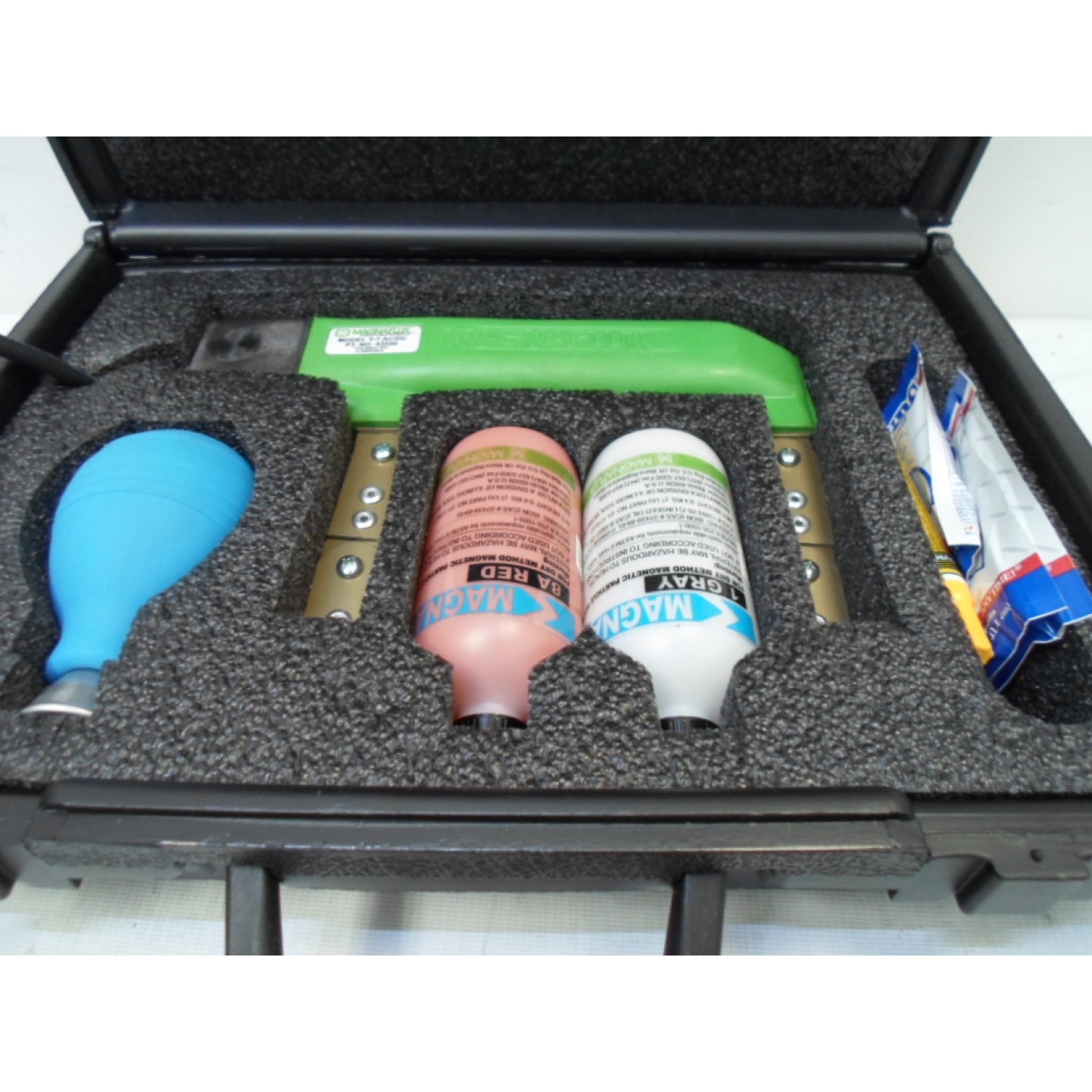 MAGNAFLUX MP Y-7 AC/DC YOKE 115V - 50/60HZ W/CASE