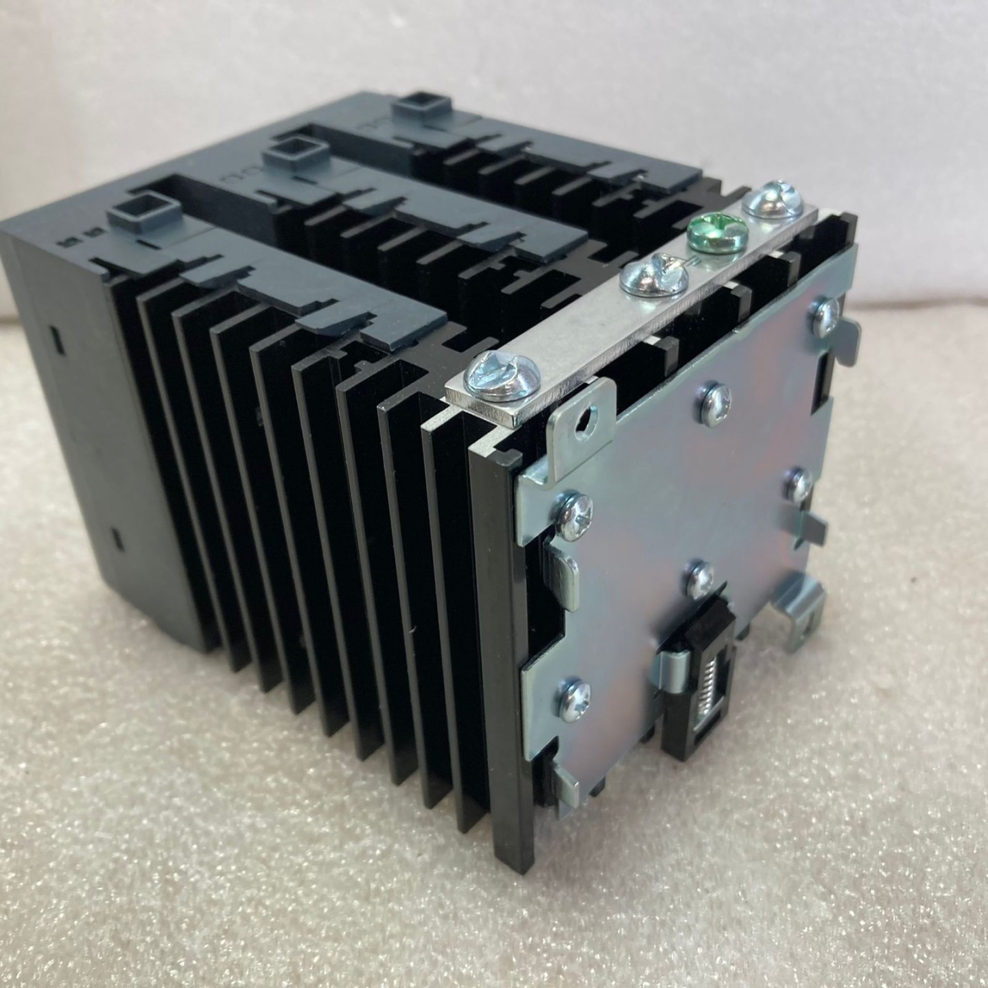 SCHNEIDER ELECTRIC SSM3A325BD RELE