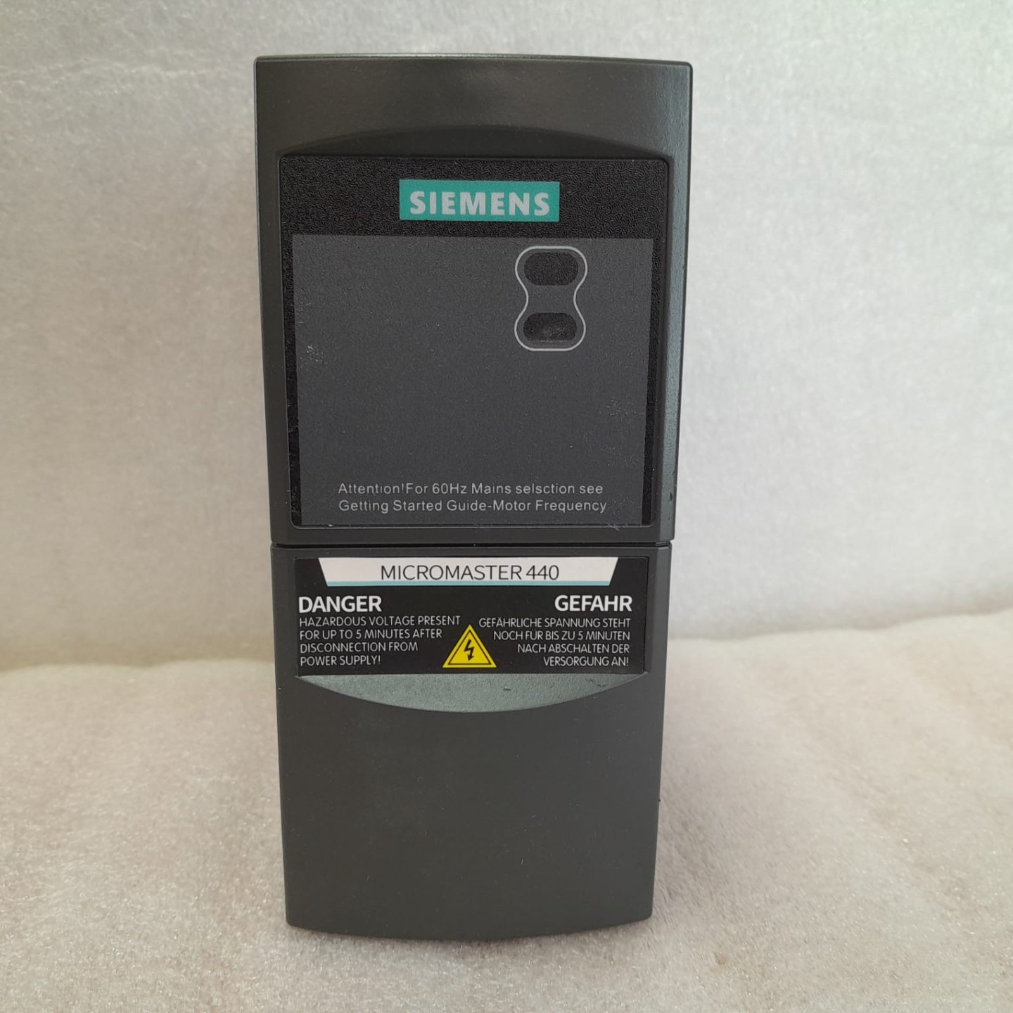 SIEMENS 6SE6440-2UD21-5AA1 VARIADOR