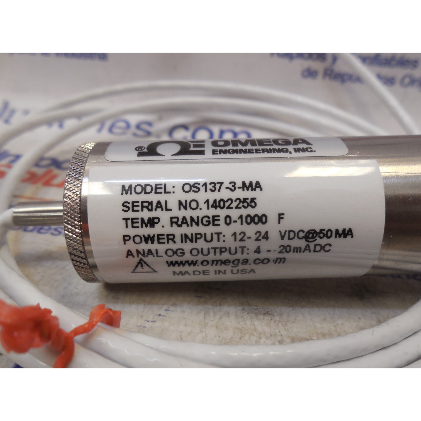 Sensor/transmisor de temperatura infrarrojo compacto