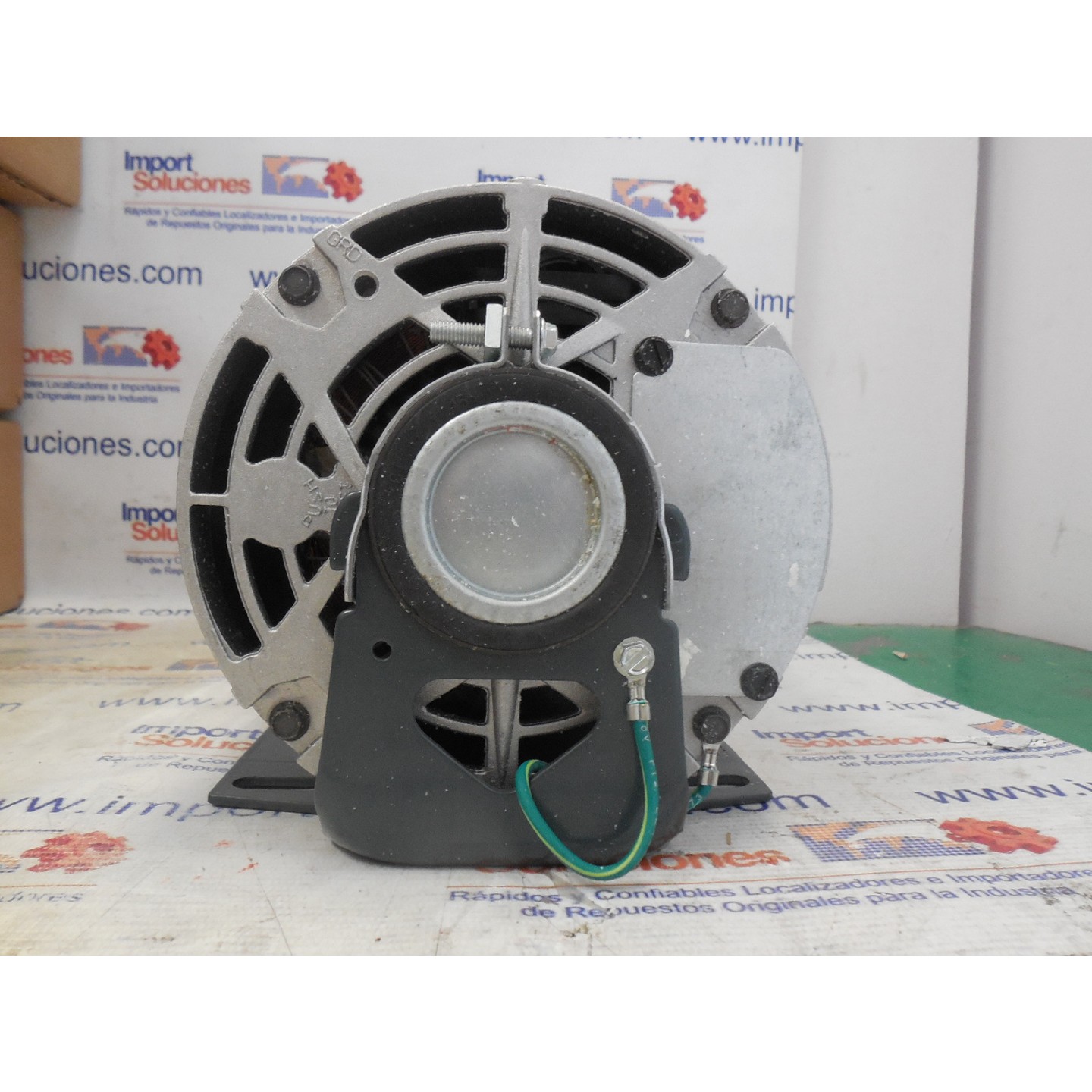 Motores de CA con protección térmica